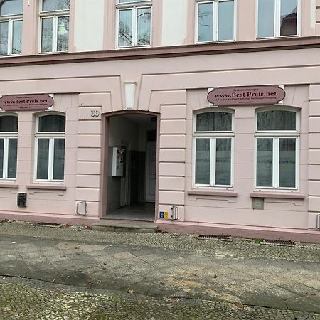 Best-Preis Fewo Rathausblick 2 - Zentrale Lage In Wittenberge - 2 Personen - Einzelzimmer - Vollausstattung - Wlan / Prime & Self-Check-In Екстер'єр фото