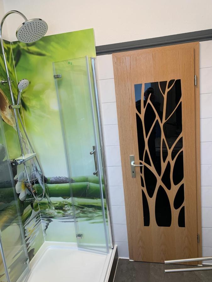 Best-Preis Fewo Rathausblick 2 - Zentrale Lage In Wittenberge - 2 Personen - Einzelzimmer - Vollausstattung - Wlan / Prime & Self-Check-In Екстер'єр фото