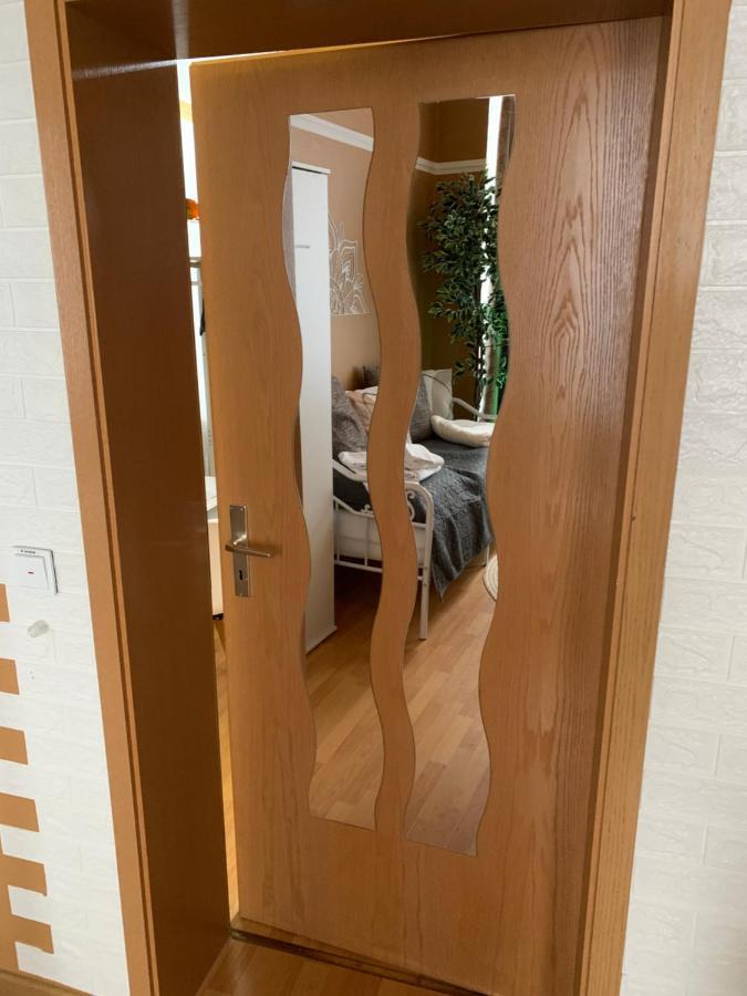 Best-Preis Fewo Rathausblick 2 - Zentrale Lage In Wittenberge - 2 Personen - Einzelzimmer - Vollausstattung - Wlan / Prime & Self-Check-In Екстер'єр фото