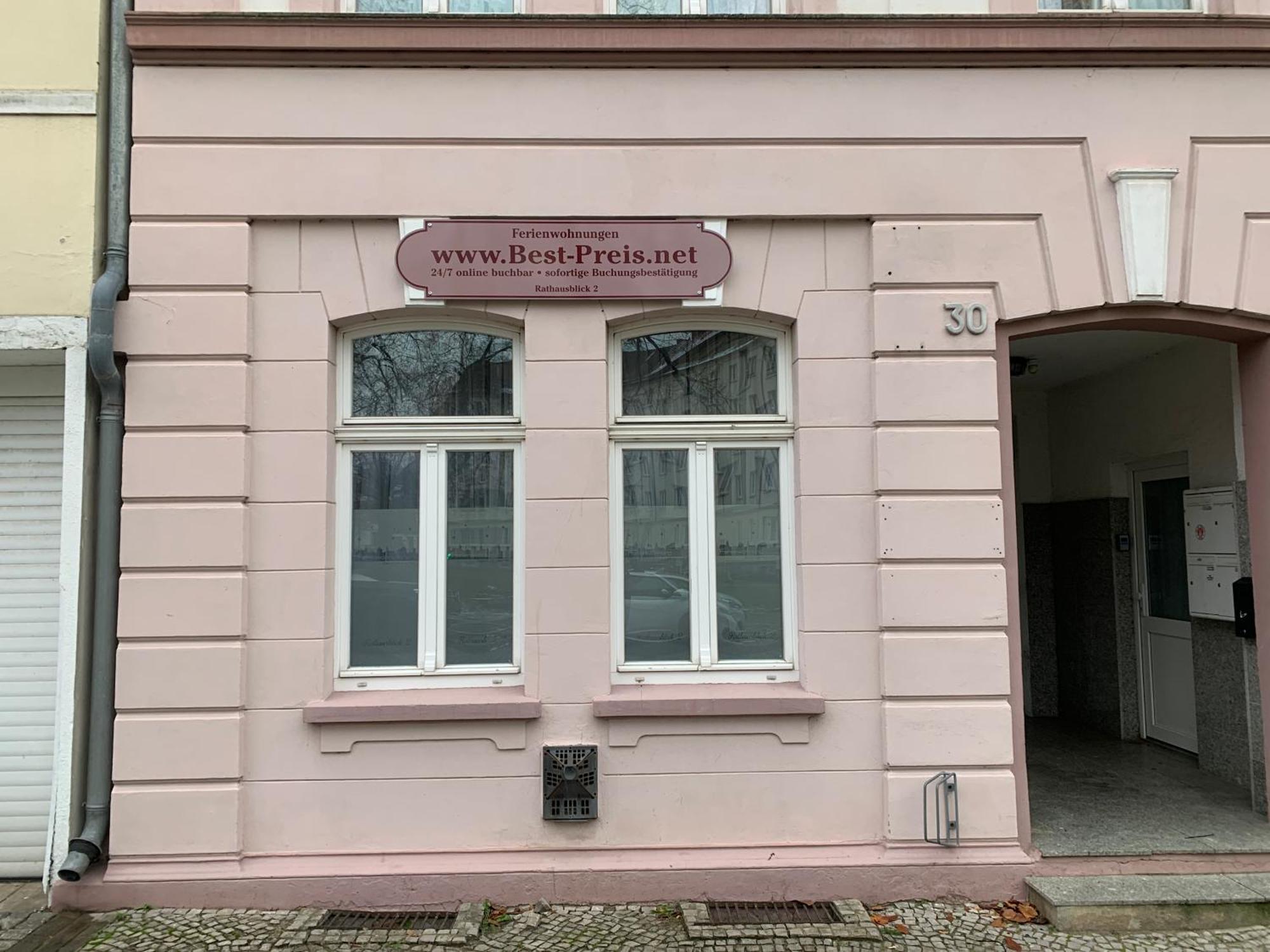 Best-Preis Fewo Rathausblick 2 - Zentrale Lage In Wittenberge - 2 Personen - Einzelzimmer - Vollausstattung - Wlan / Prime & Self-Check-In Екстер'єр фото